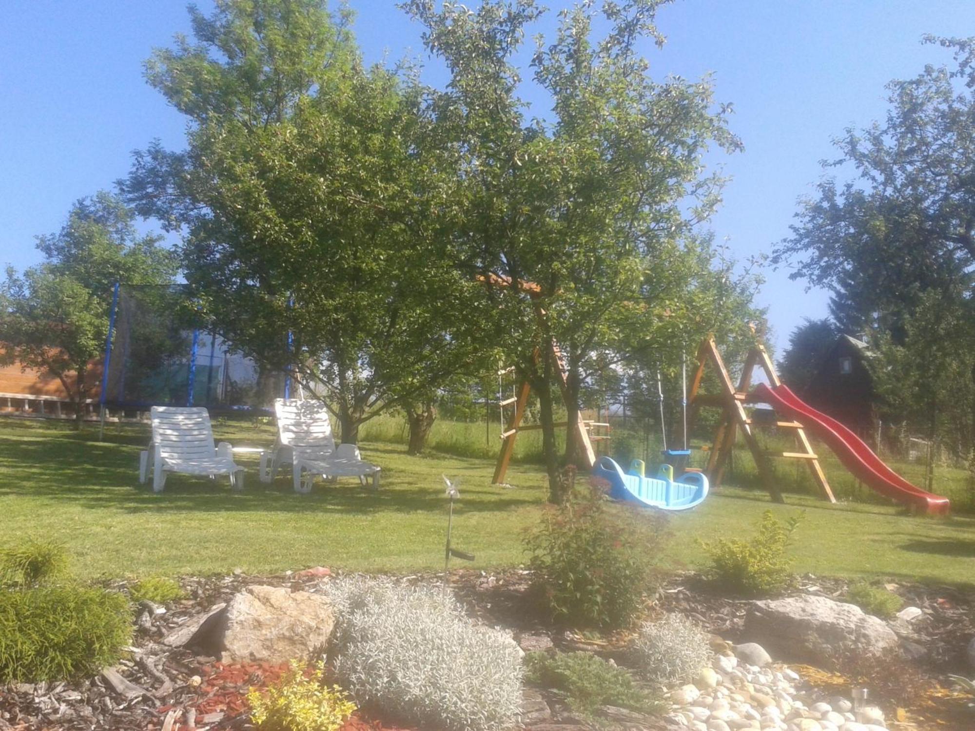 Domceky Holiday Liptovský Trnovec Rum bild