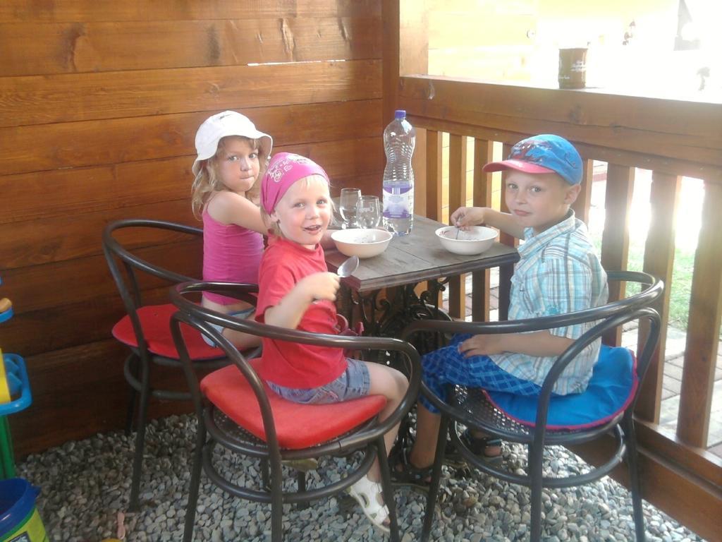 Domceky Holiday Liptovský Trnovec Rum bild